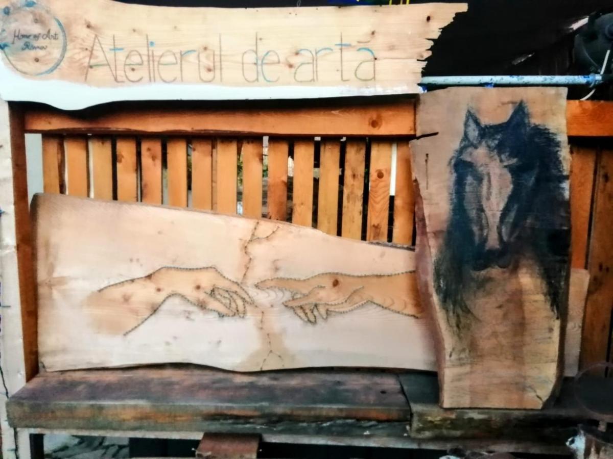 Home Of Art Rîşnov 외부 사진
